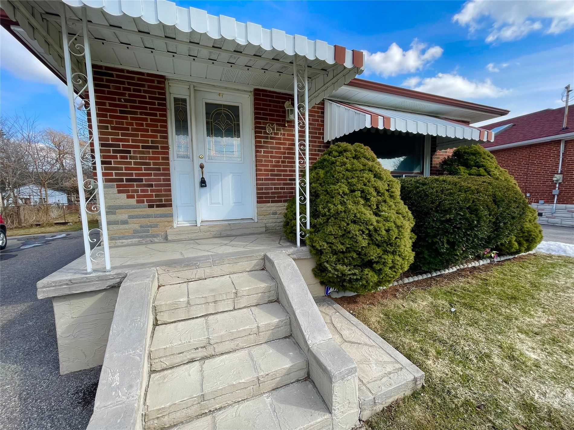 61 Lynvalley Cres