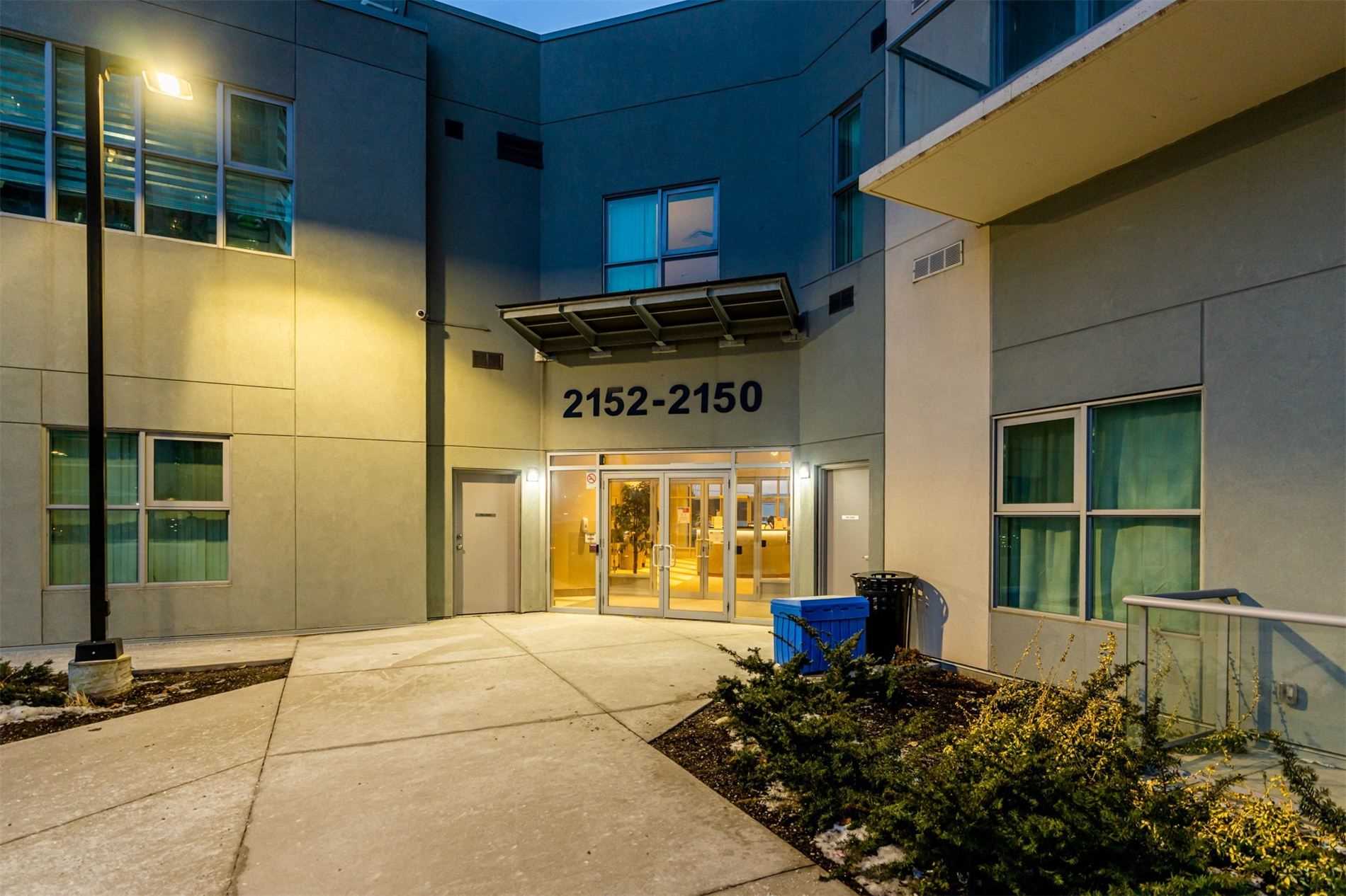2152 Lawrence Ave E, #607