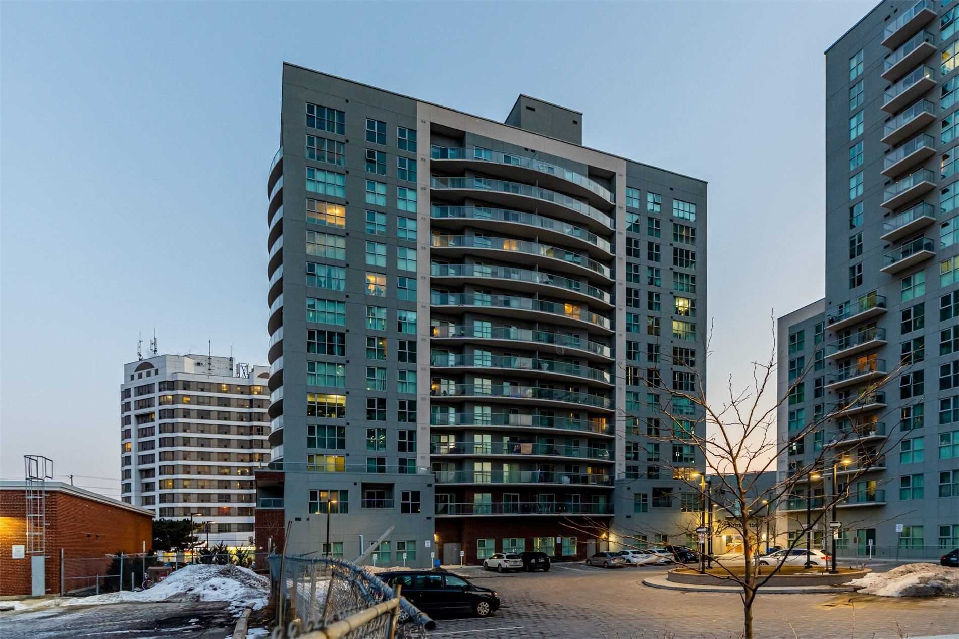 2152 Lawrence Ave E, #607