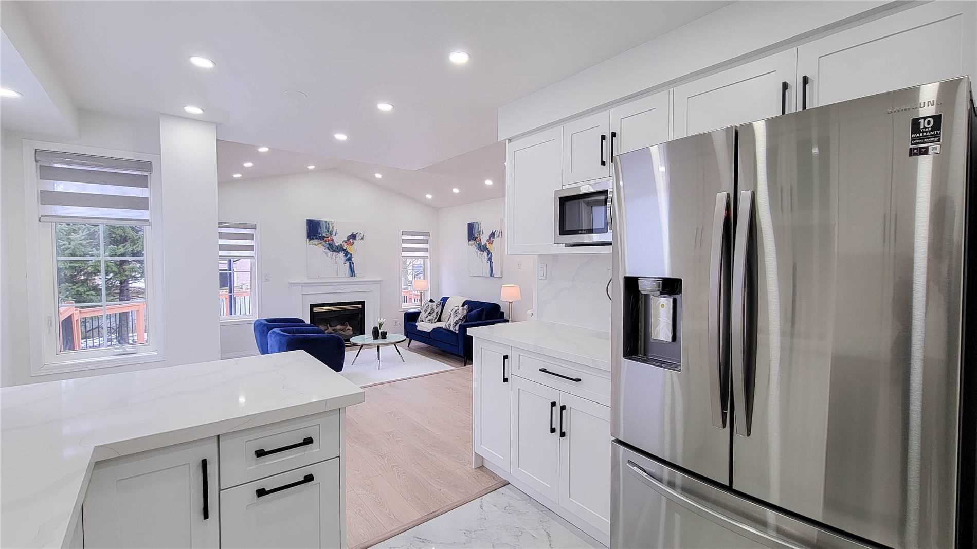 1657 Erindale Cres