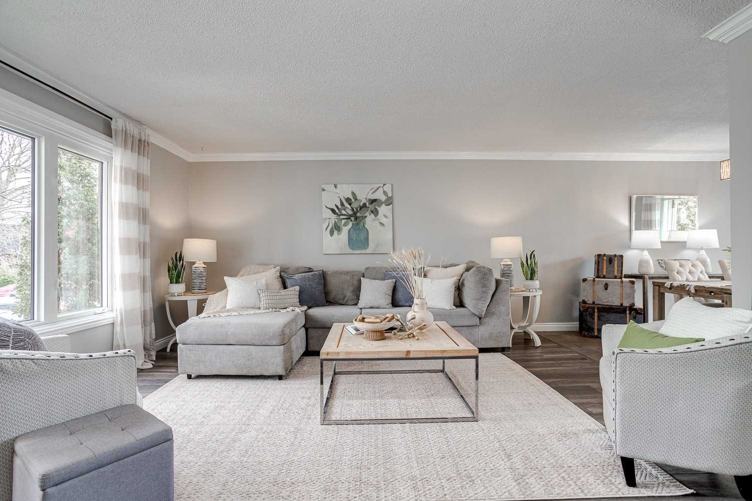 44 Deerpark Cres