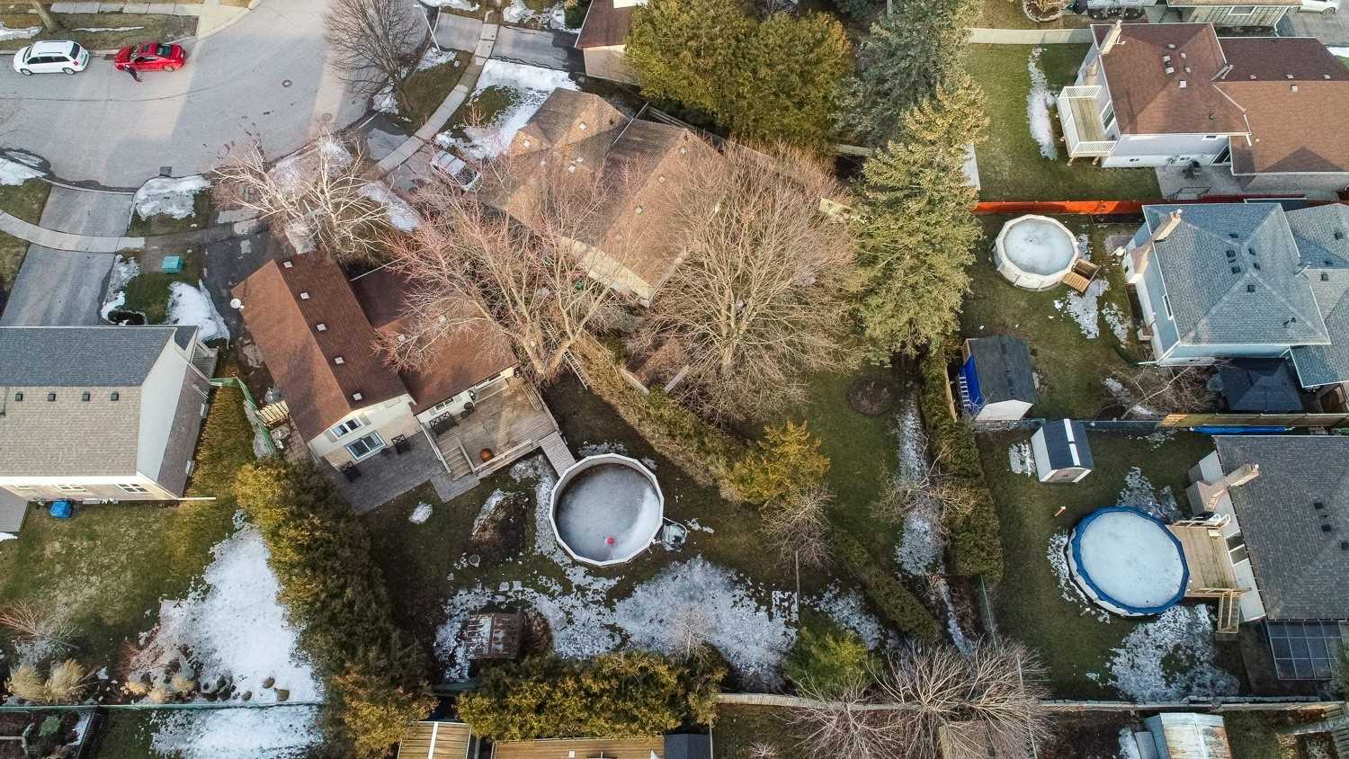 44 Deerpark Cres