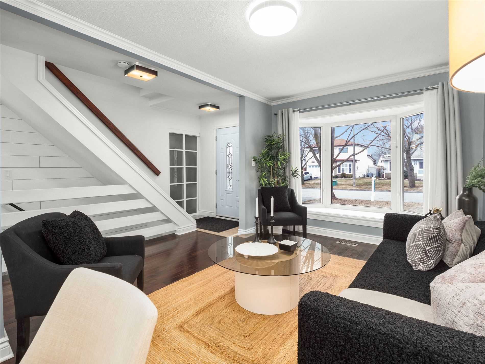 62 Swanston Cres