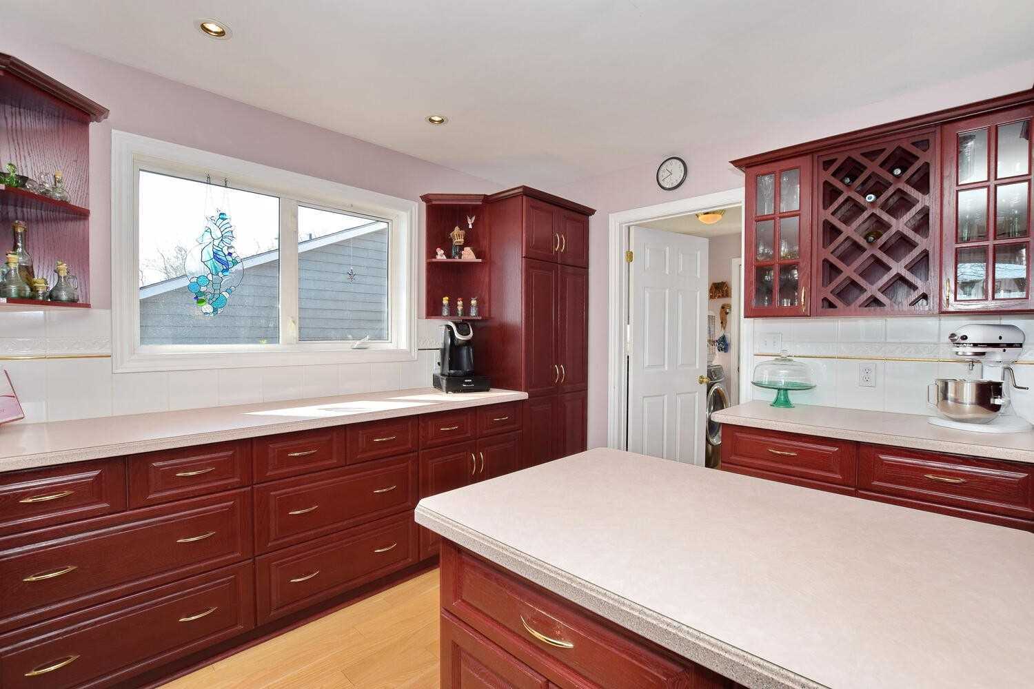 207 Aldred Dr