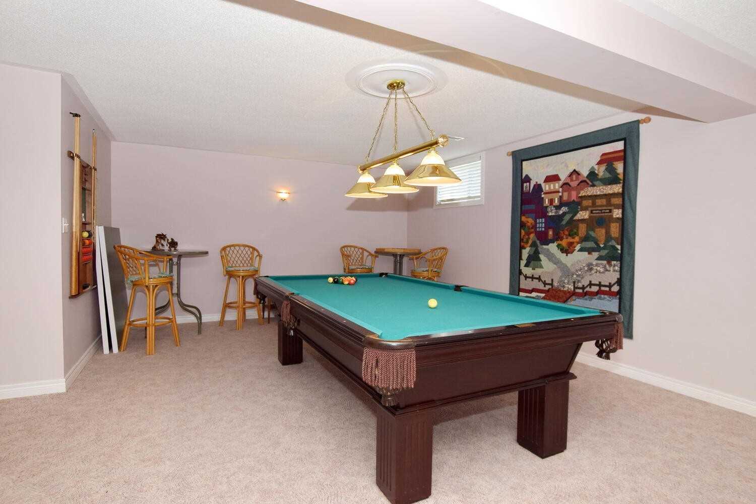 207 Aldred Dr
