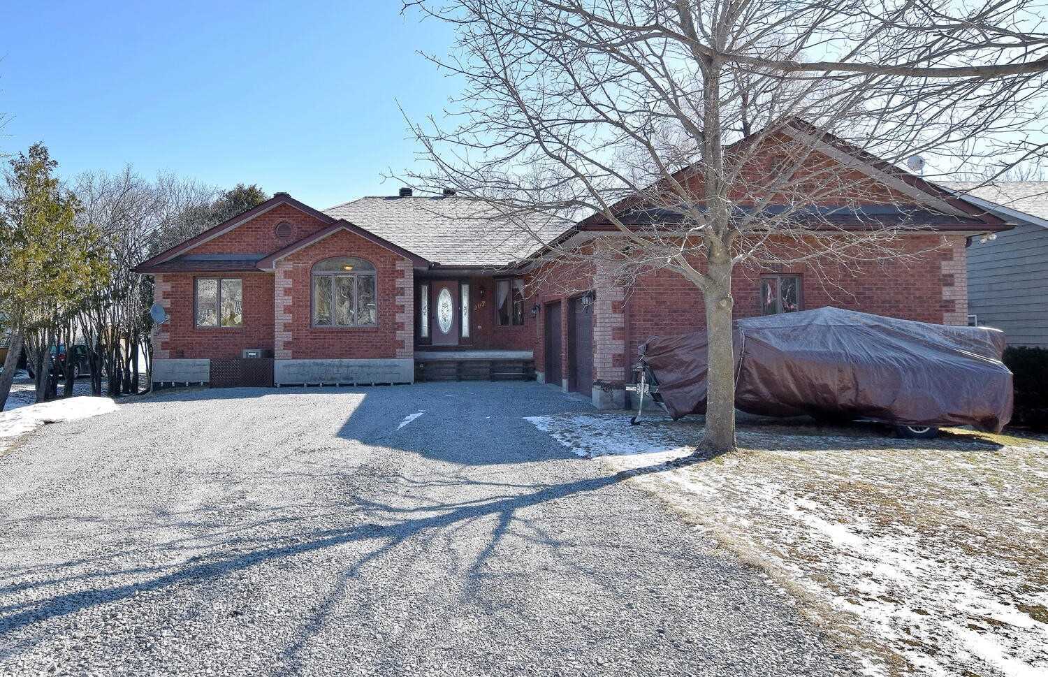 207 Aldred Dr