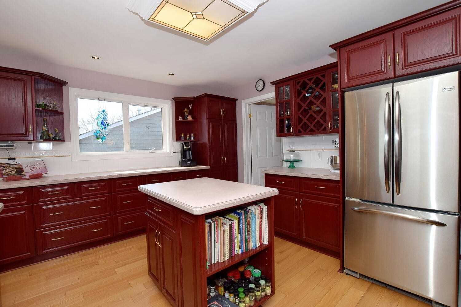 207 Aldred Dr