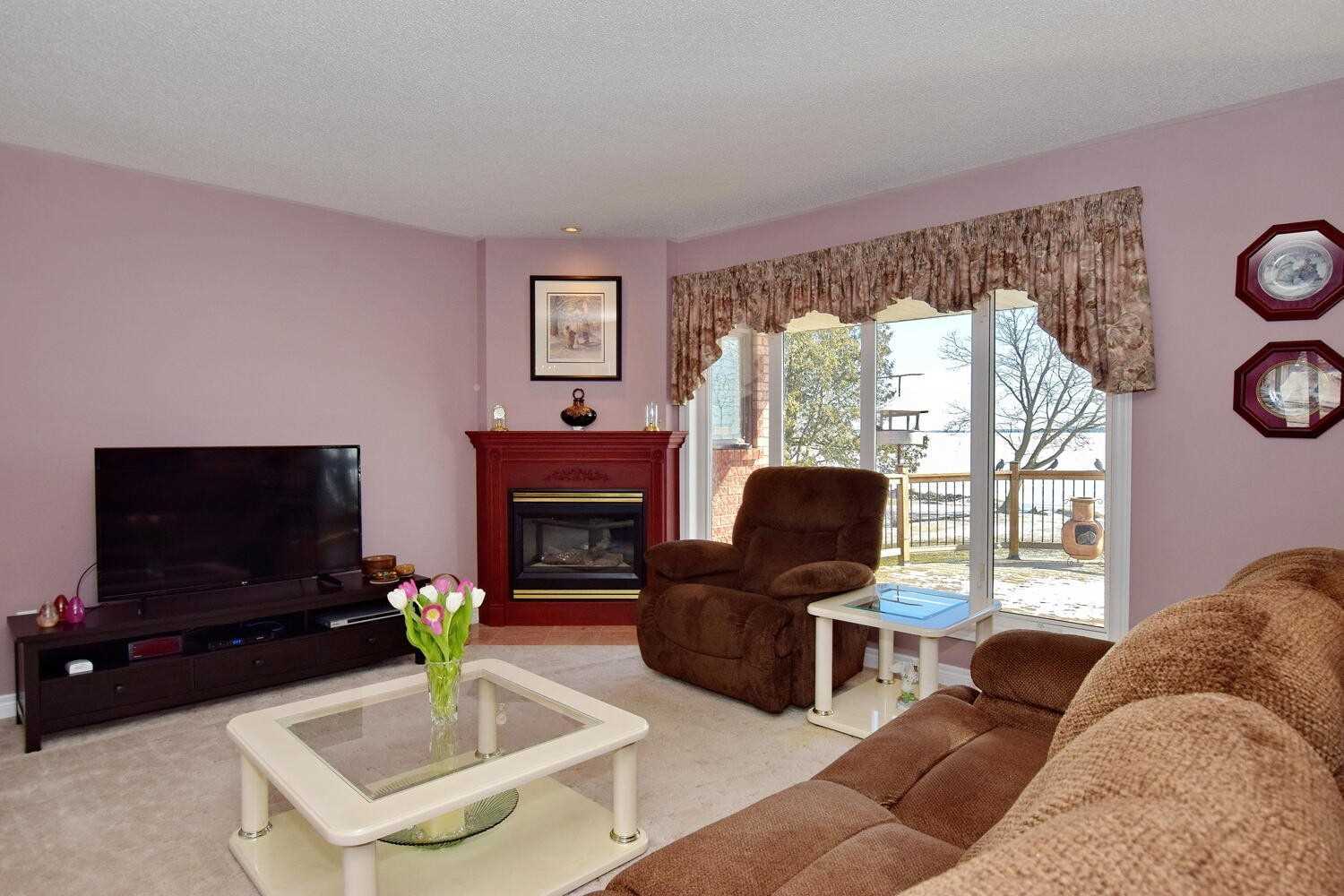 207 Aldred Dr