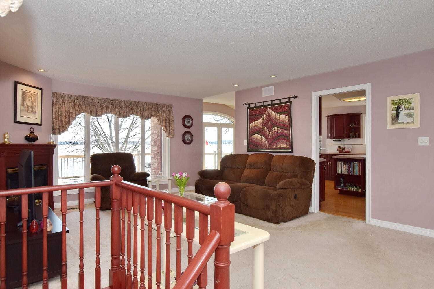 207 Aldred Dr