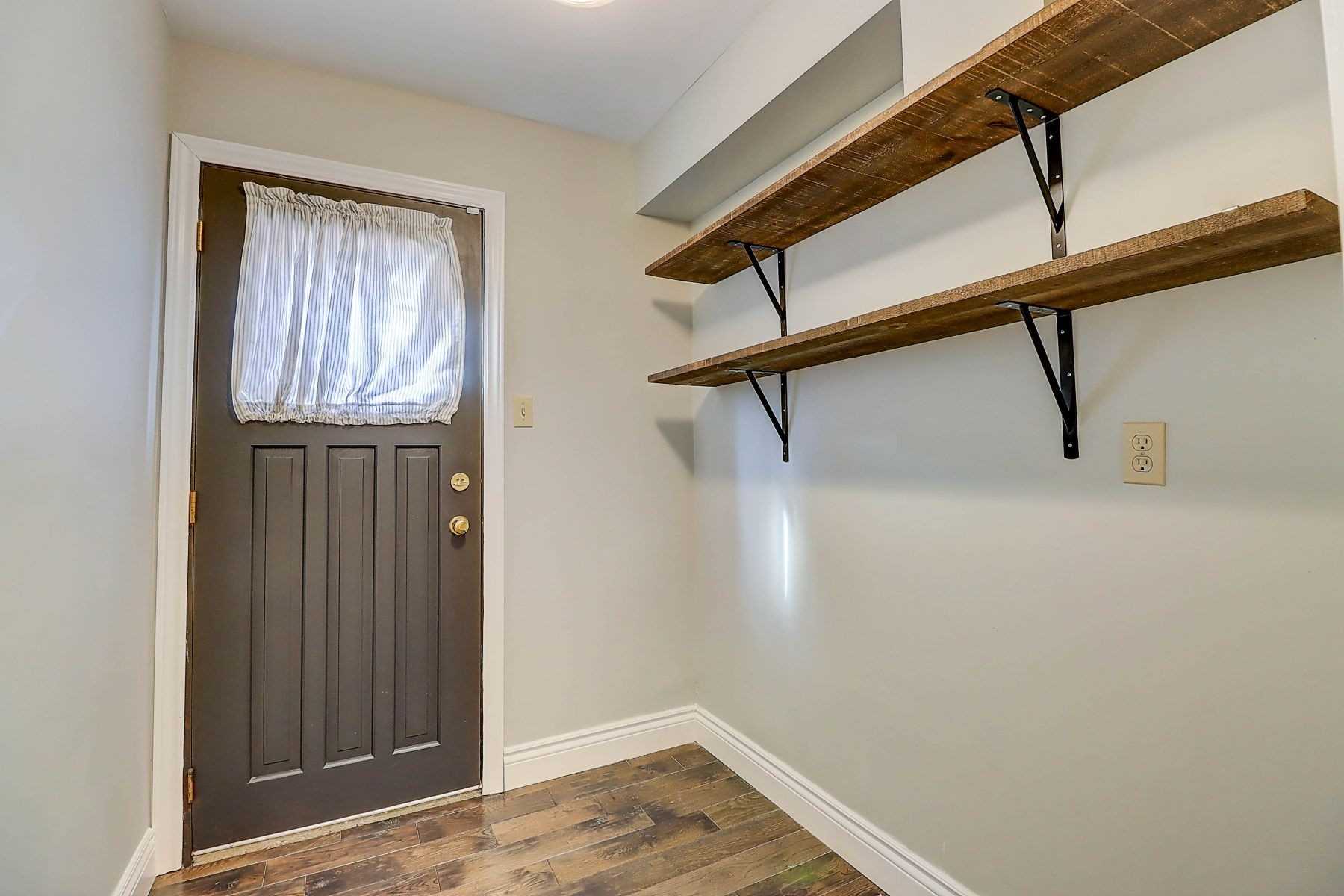 58 Wyndfield Cres