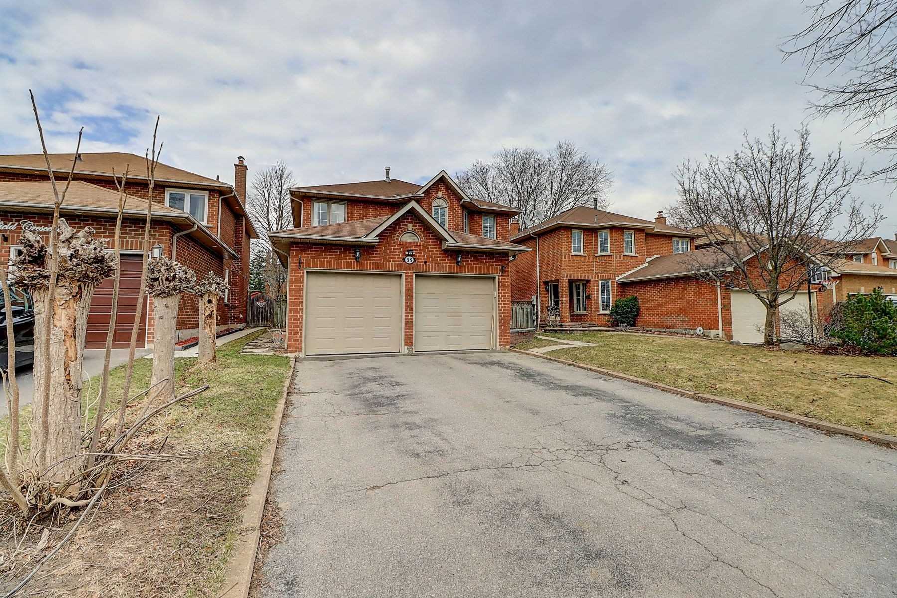 58 Wyndfield Cres