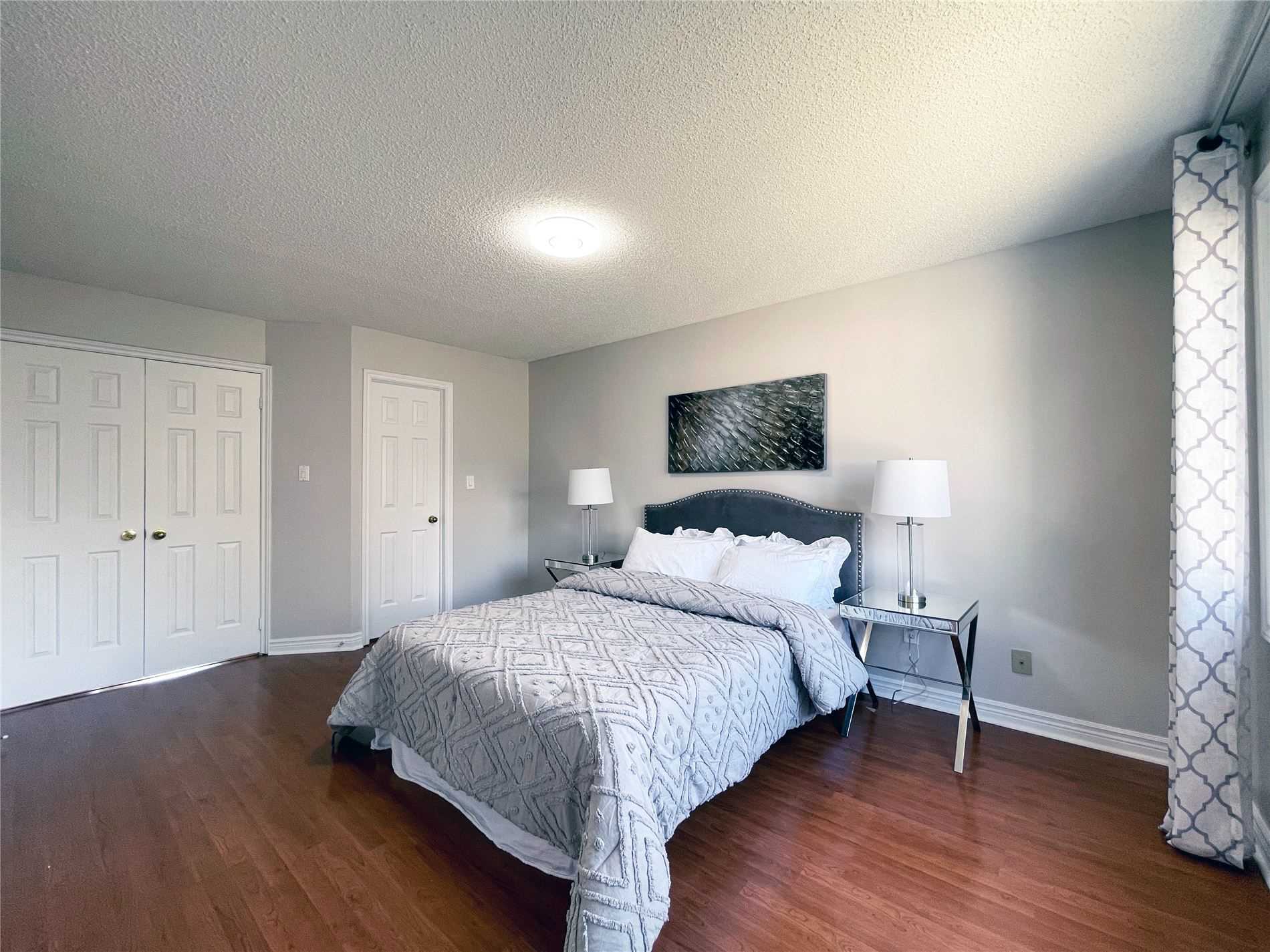 4 Orchard Park Dr
