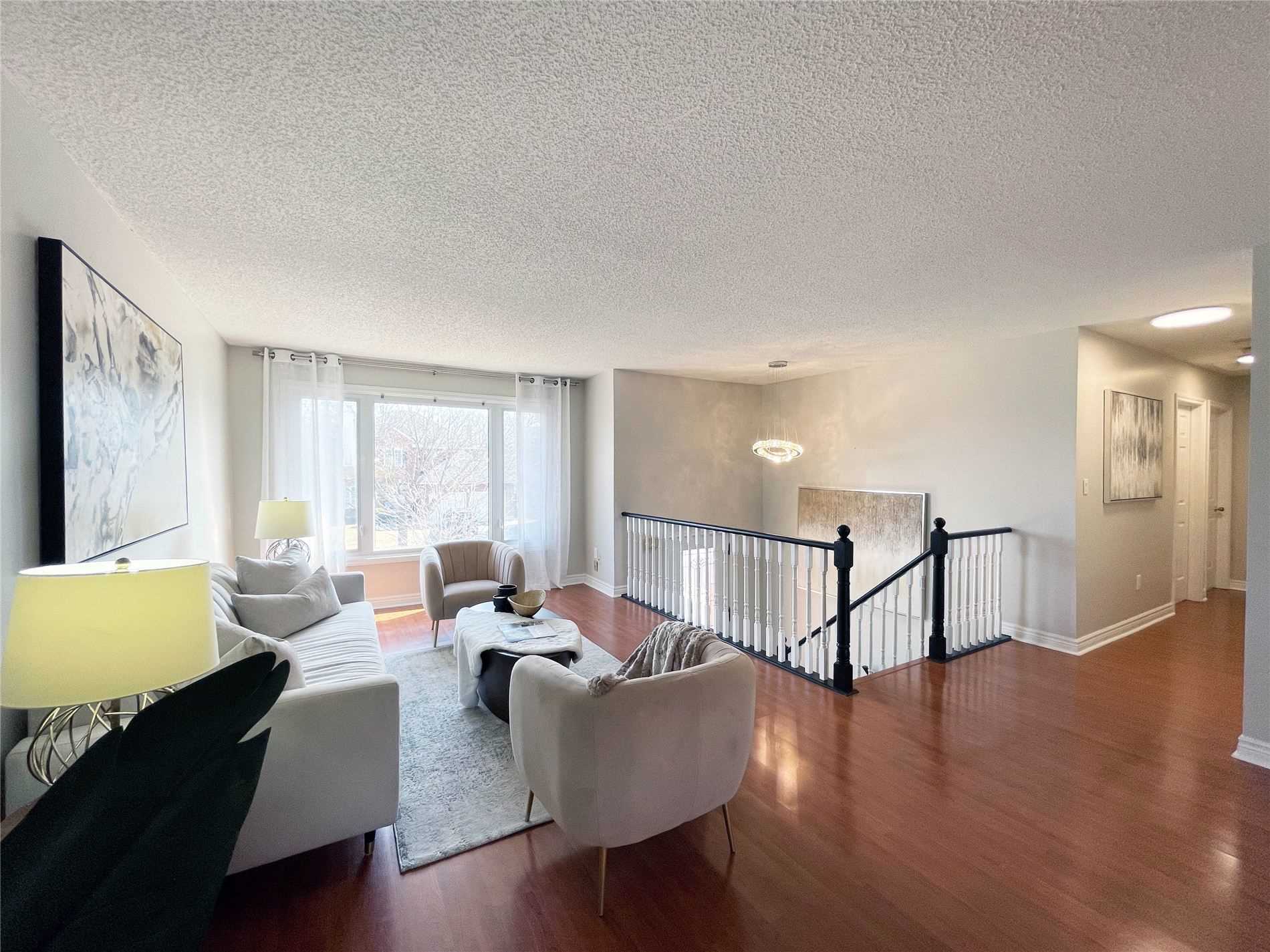 4 Orchard Park Dr