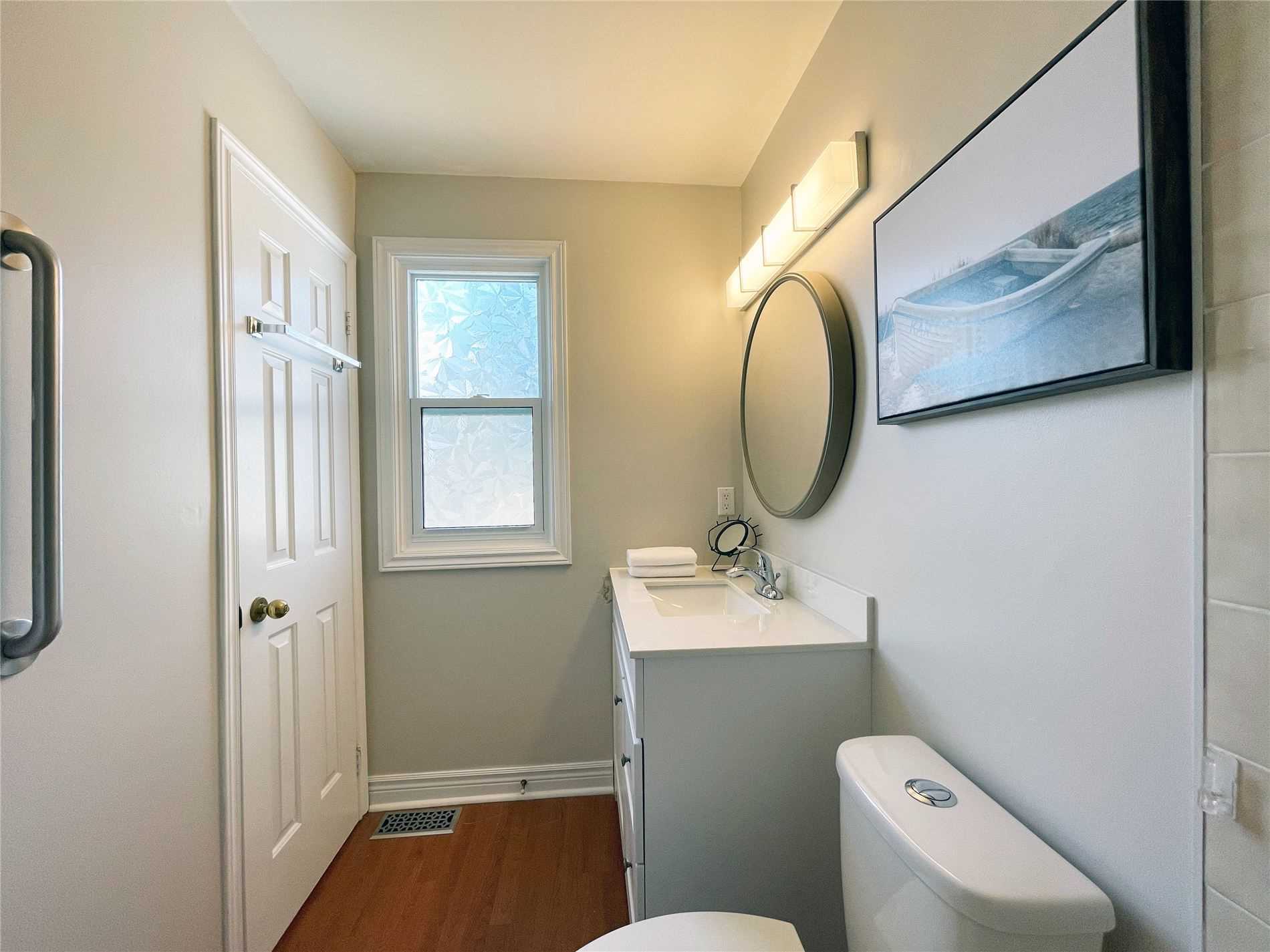 4 Orchard Park Dr