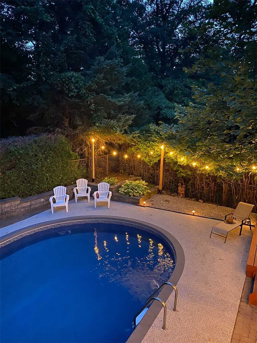 500 Old Brampton Crt