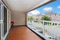 160 Bayly St W