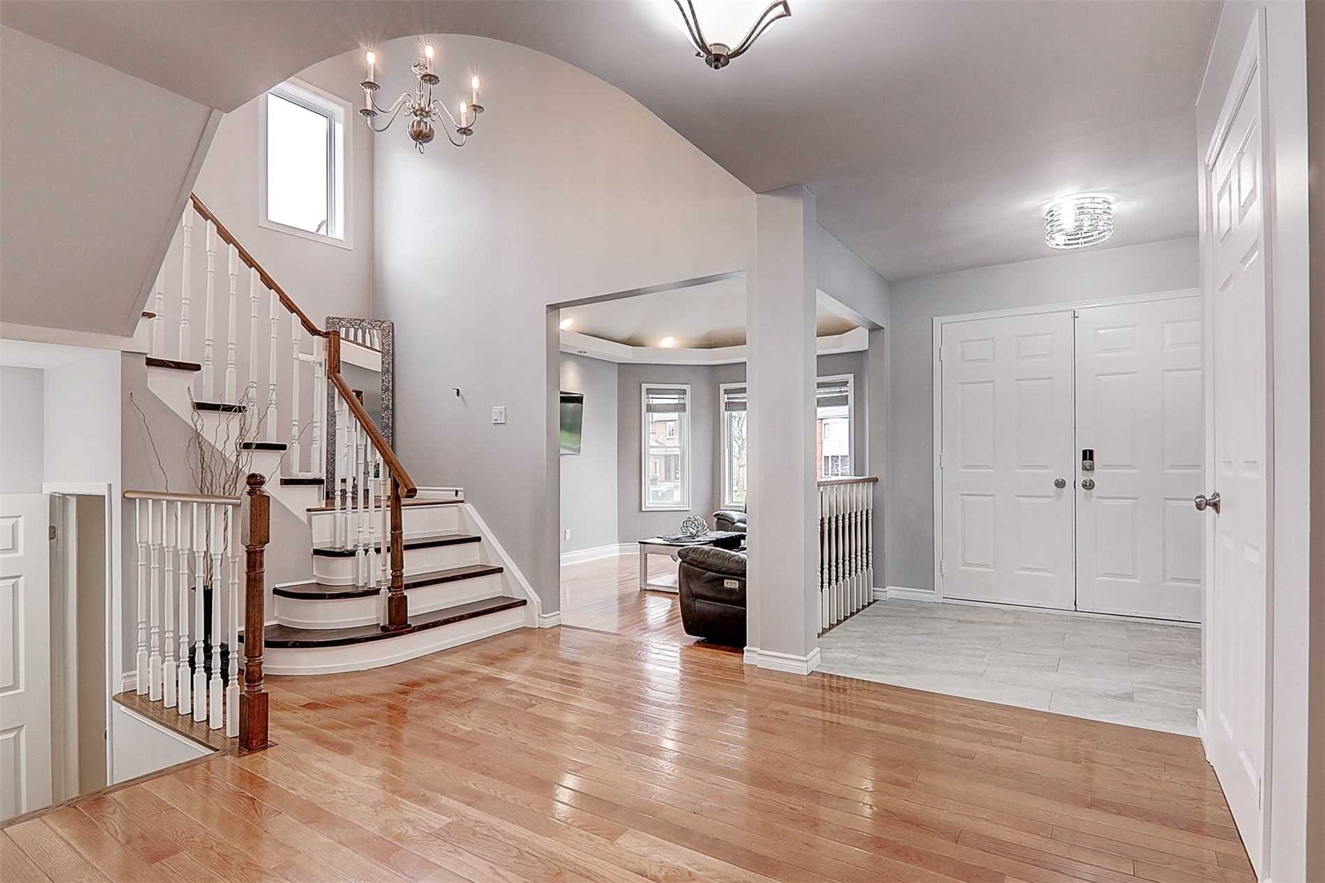 110 Glenabbey Dr