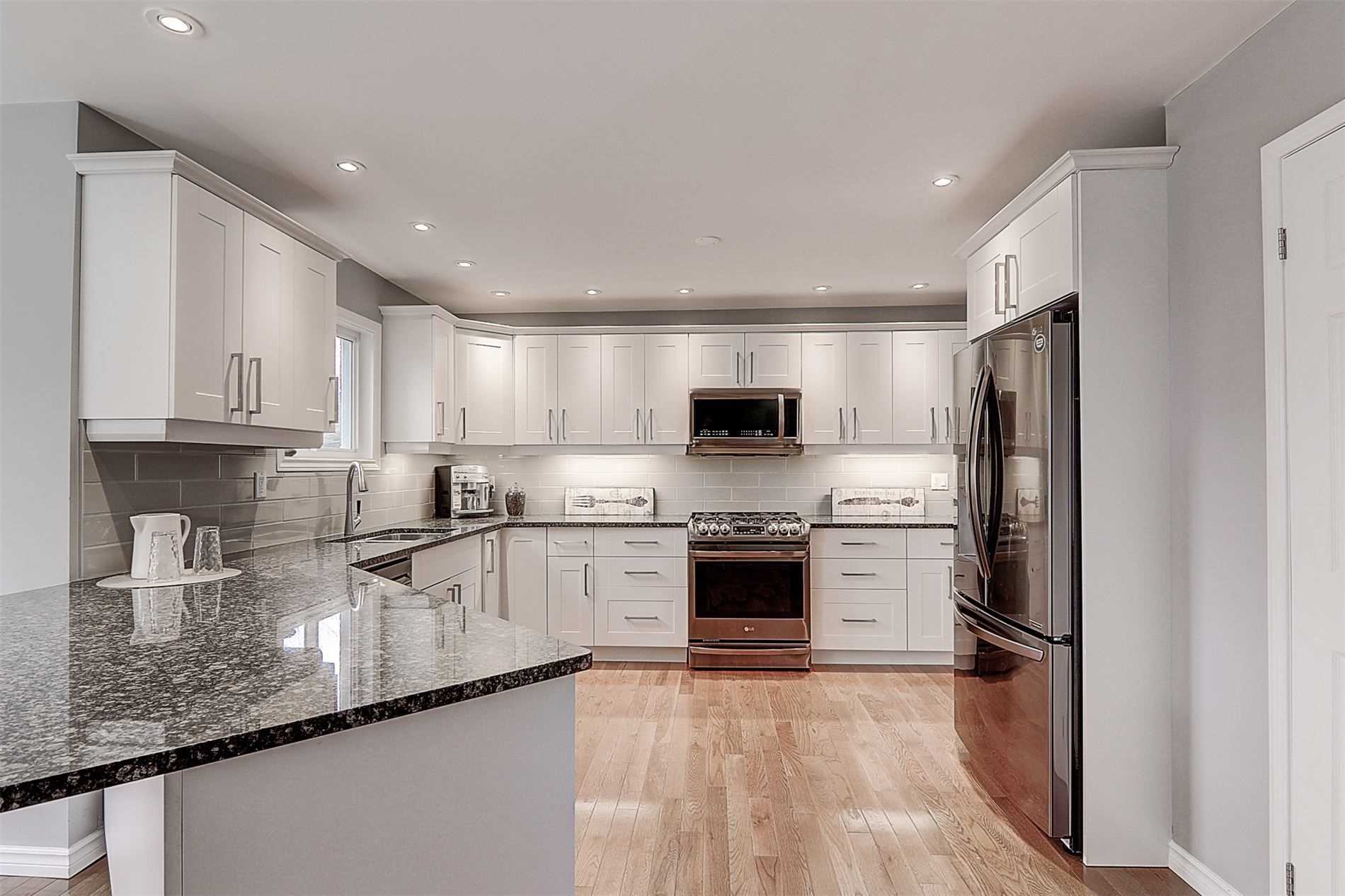 110 Glenabbey Dr