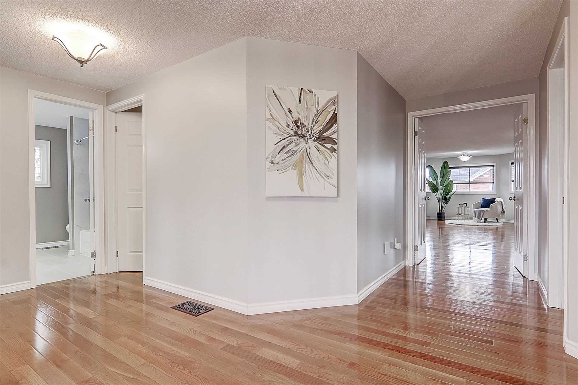 110 Glenabbey Dr