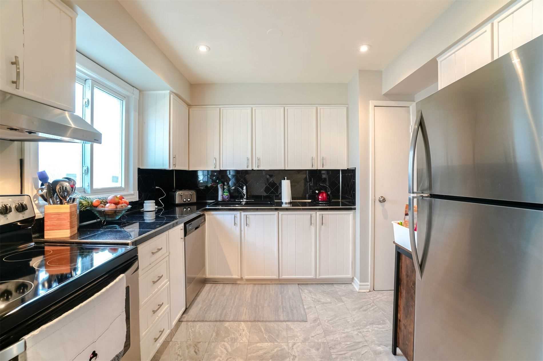 221 Ormond Dr, #37