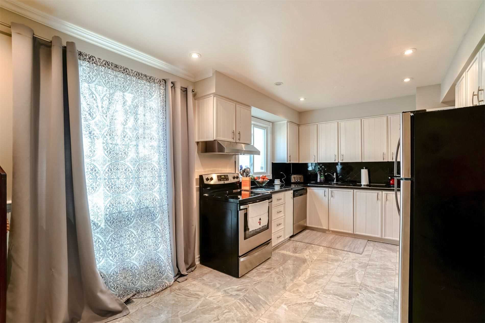 221 Ormond Dr, #37