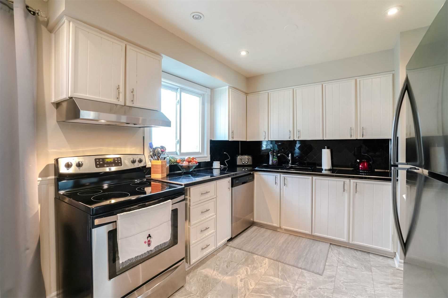 221 Ormond Dr, #37