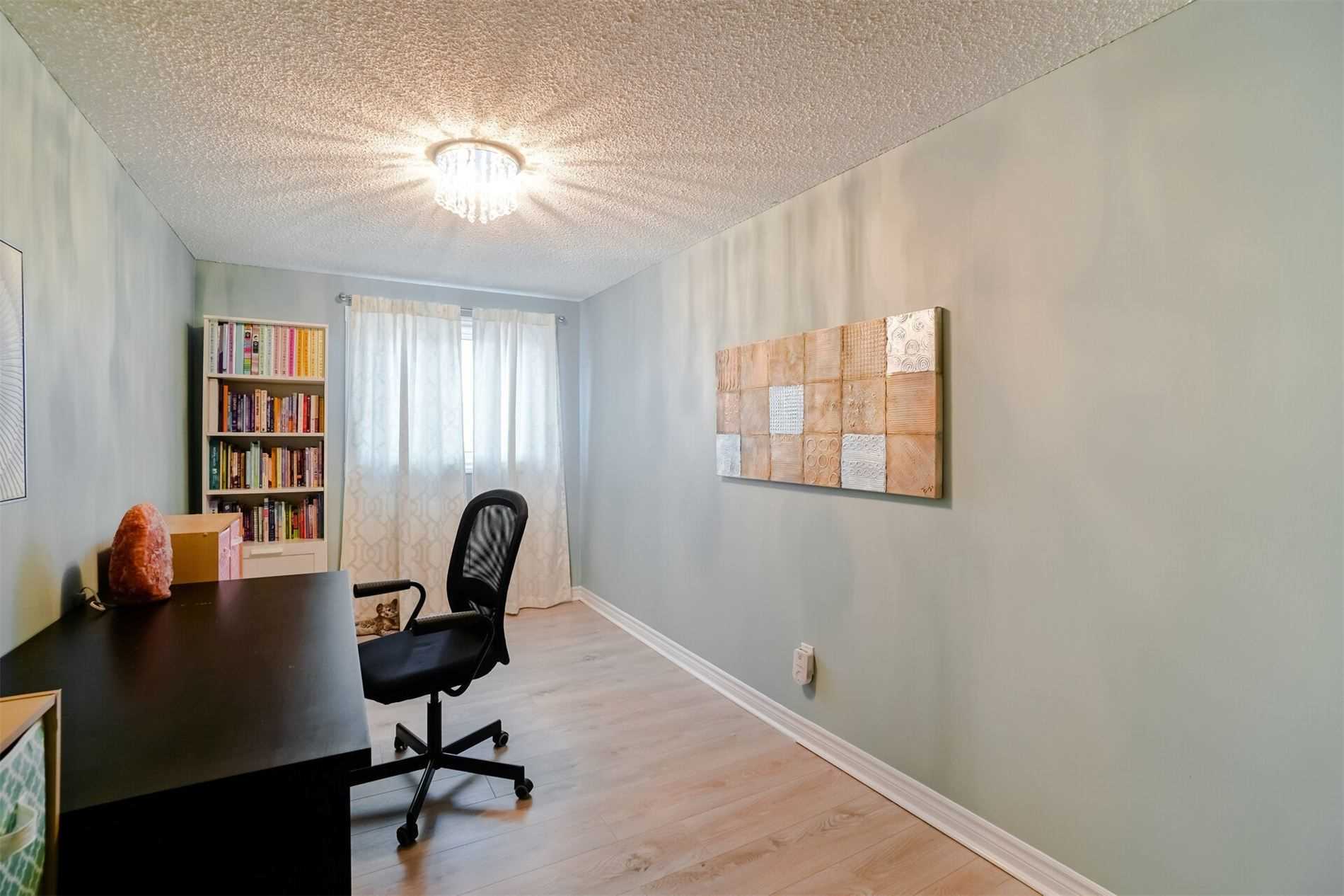 221 Ormond Dr, #37