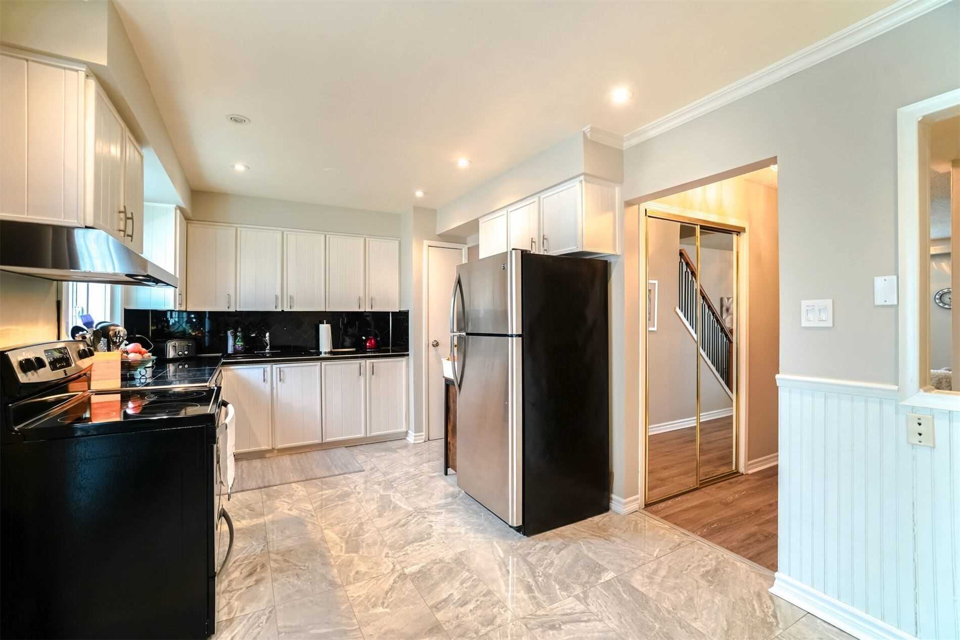221 Ormond Dr, #37
