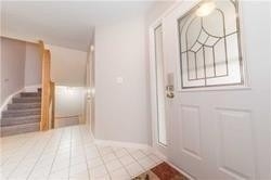 18 Short Cres