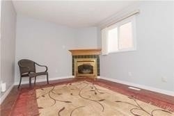18 Short Cres