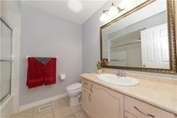 18 Short Cres