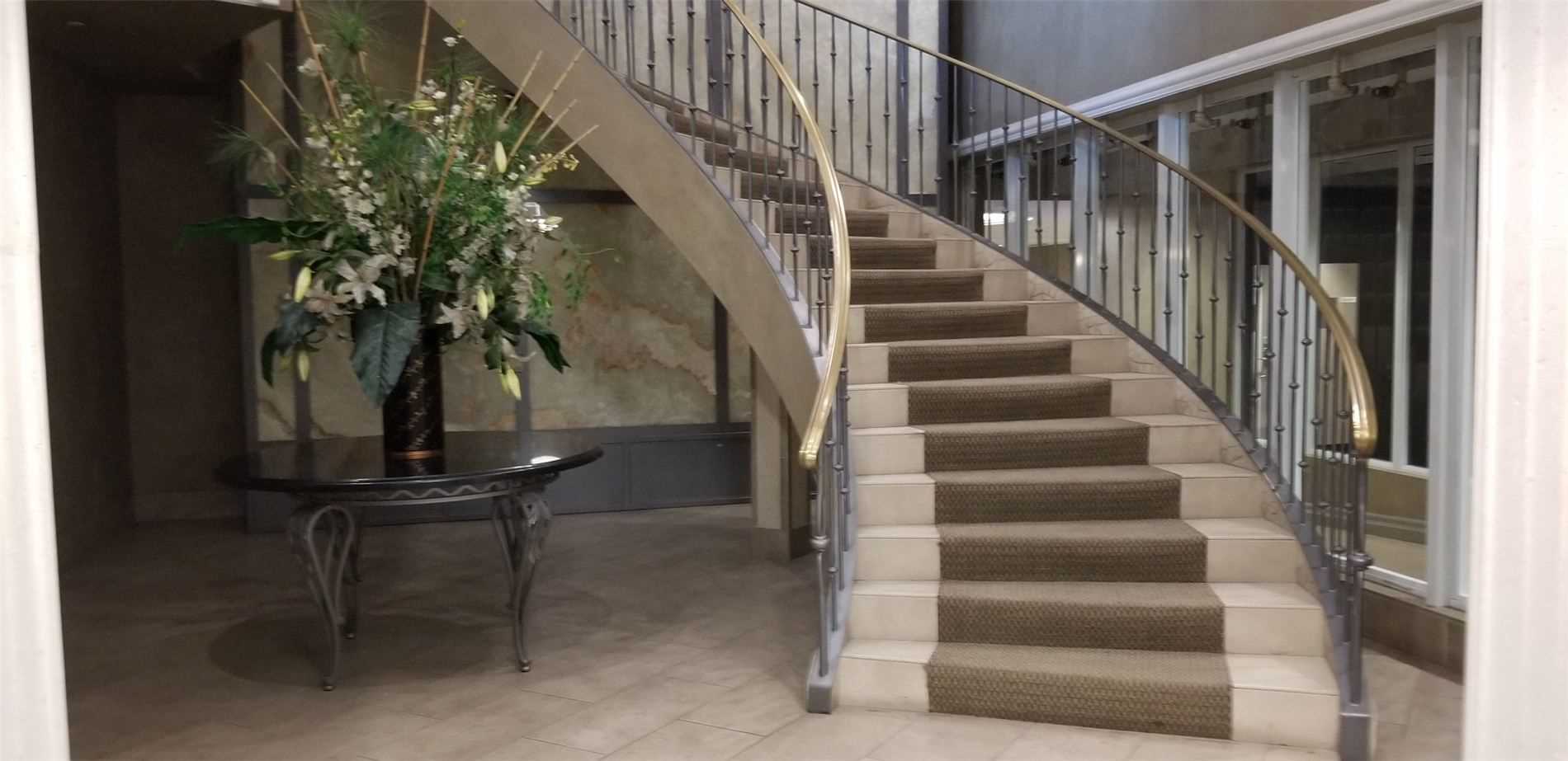 61 Town Centre Crt, #102A