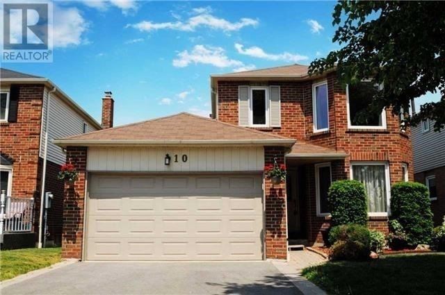 10 Bramwell Dr