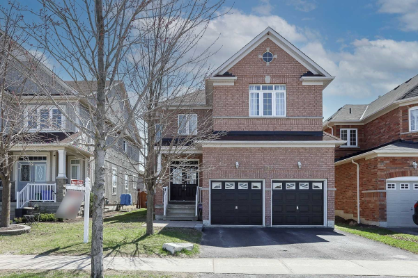337 Carnwith Dr, Whitby