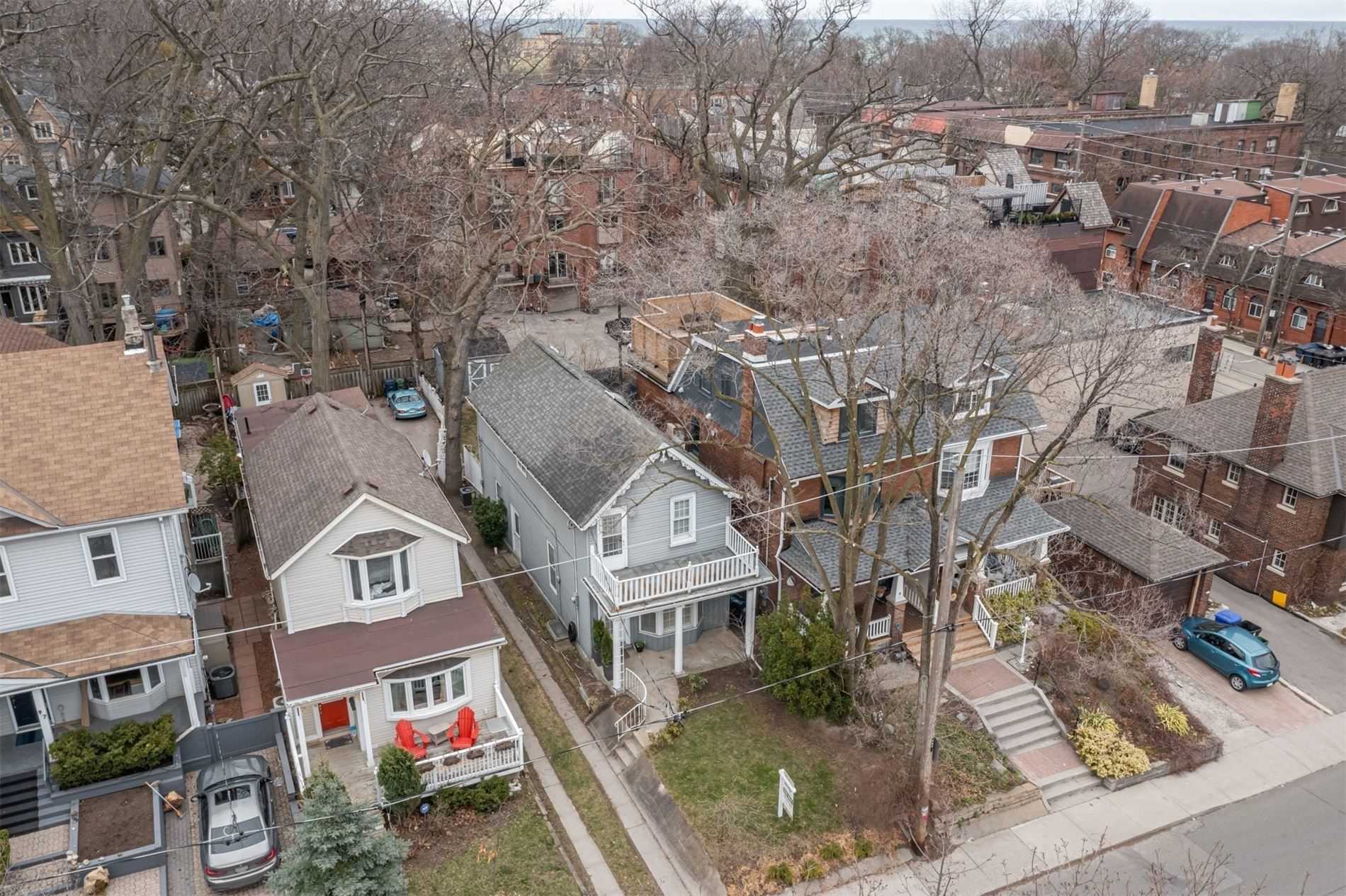 93 Silver Birch Ave