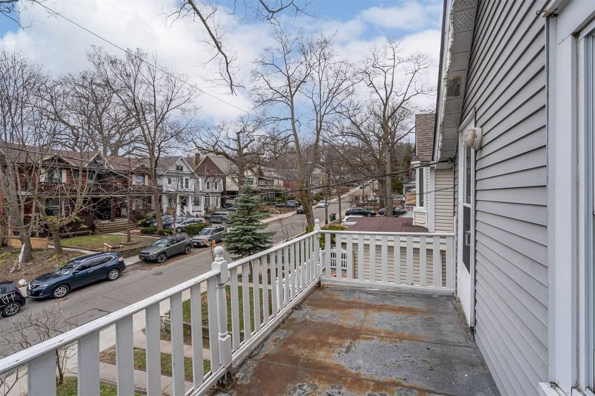 93 Silver Birch Ave
