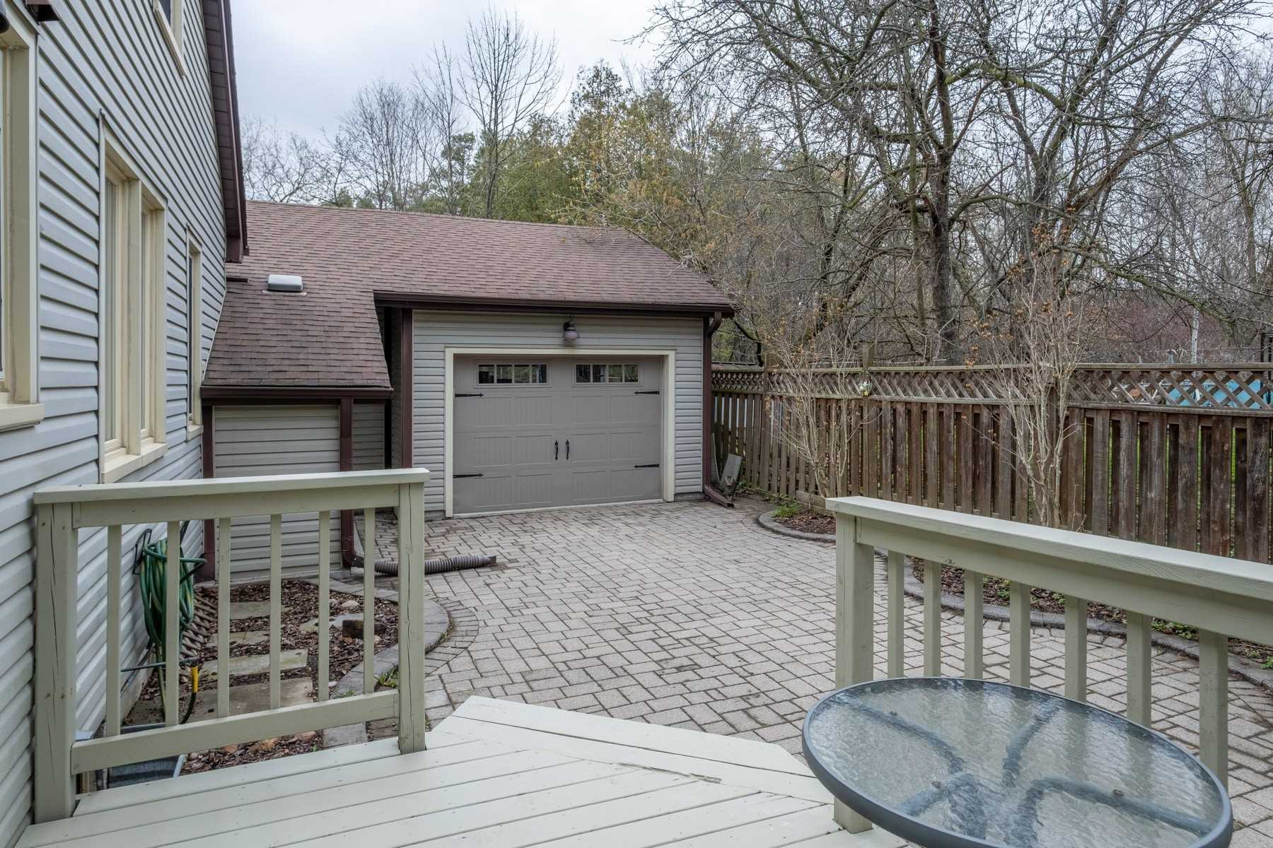 50 Twyn Rivers Dr