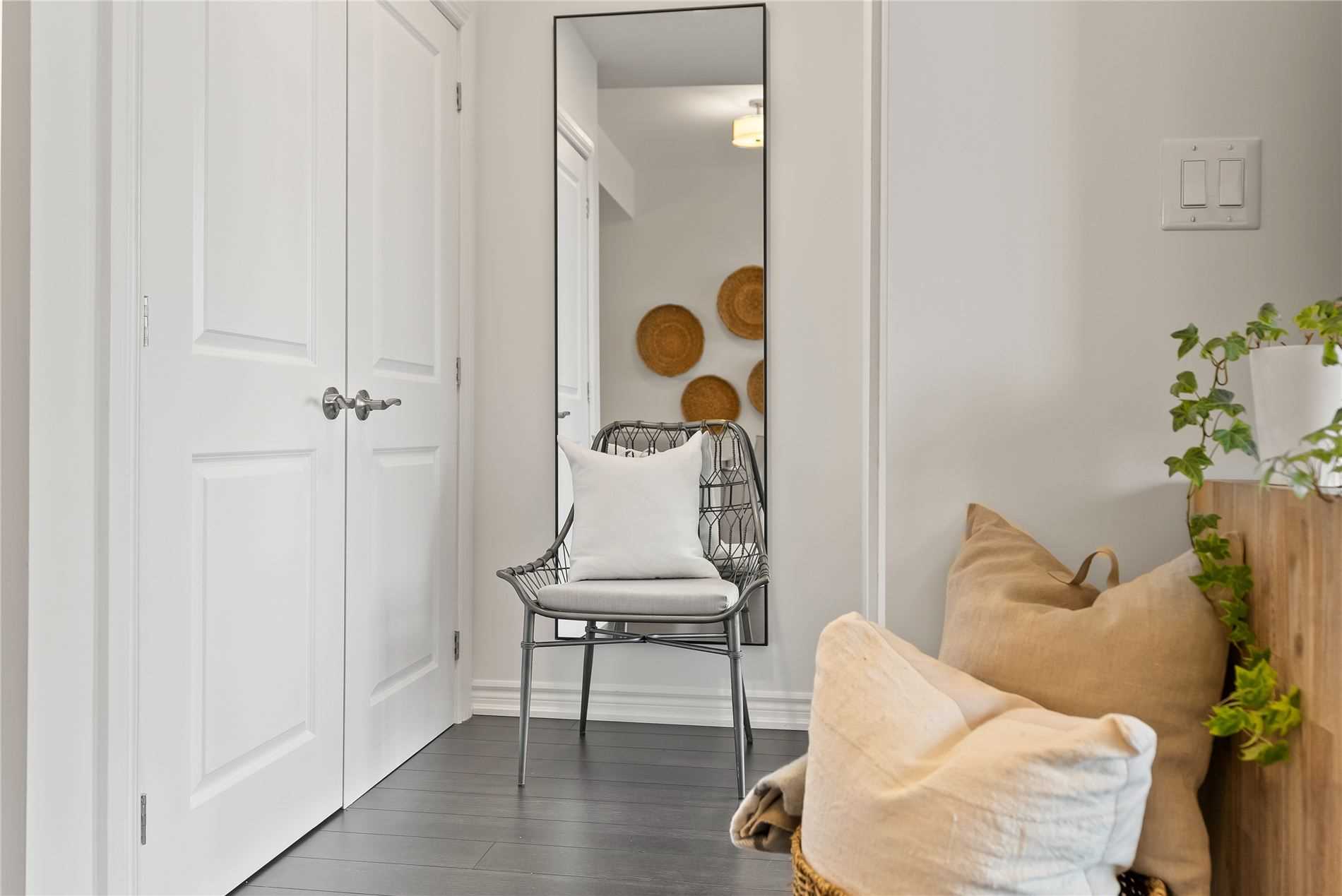 109 King Ave E, #608