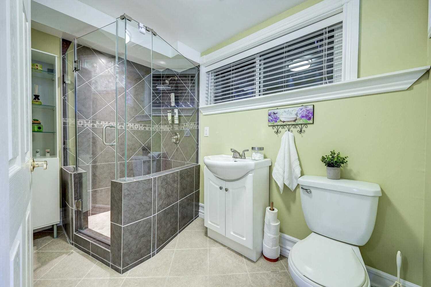 Listing E5609285 - Large Photo # 20