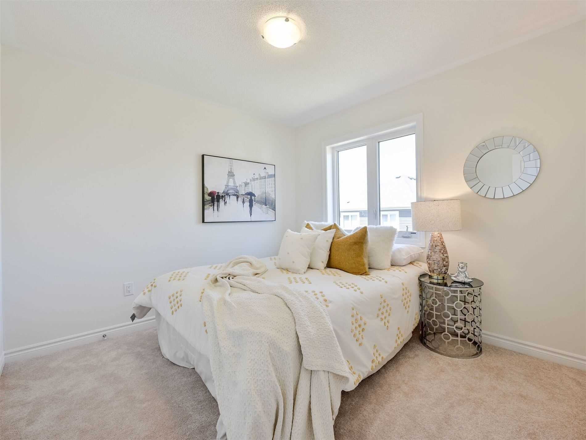 20 Lockyer Dr
