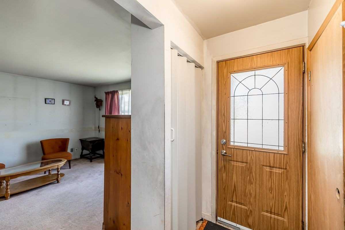 1337 Poprad Ave