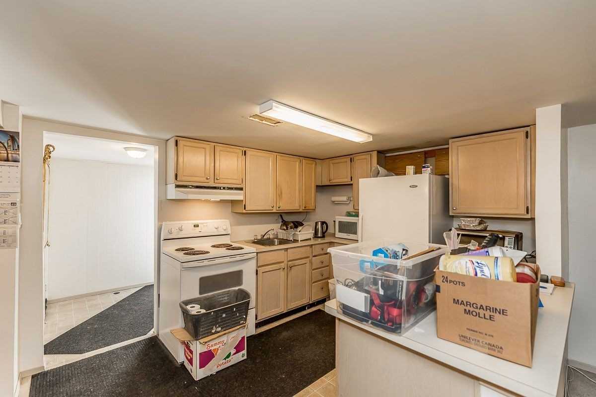 1337 Poprad Ave