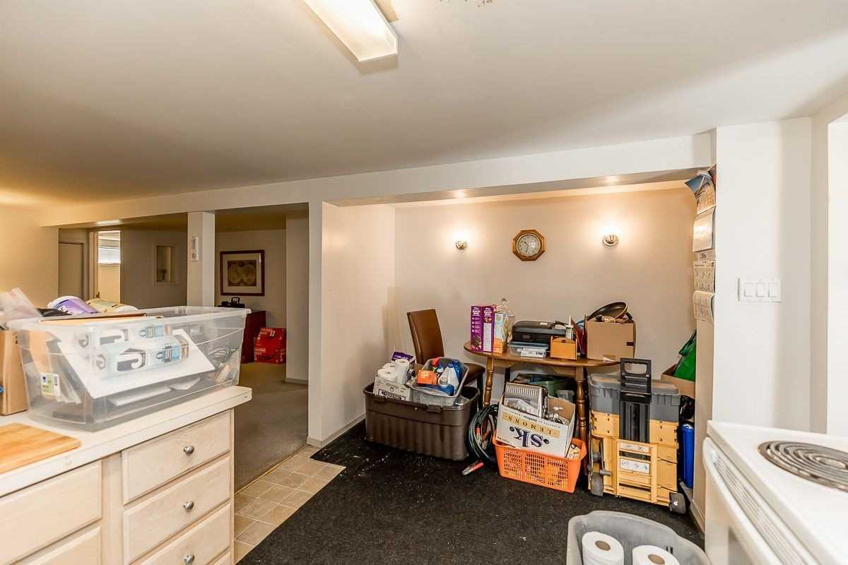 1337 Poprad Ave