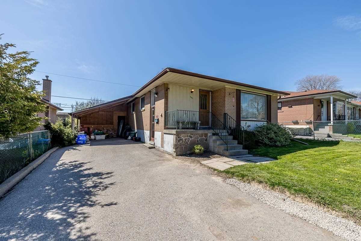 1337 Poprad Ave