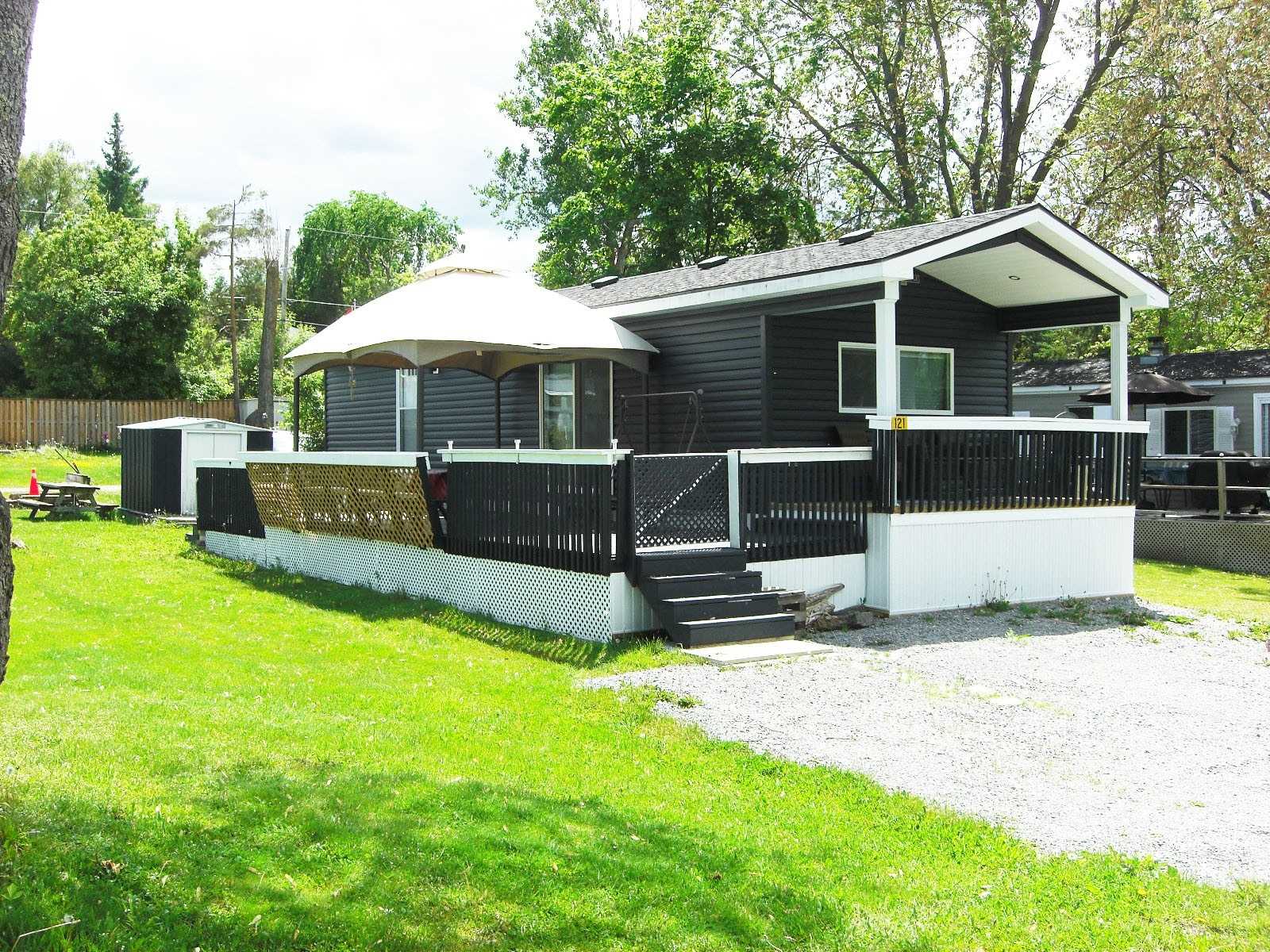 225 Platten Blvd, #121