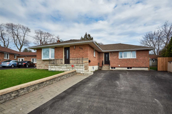 605 Newman Cres, Whitby