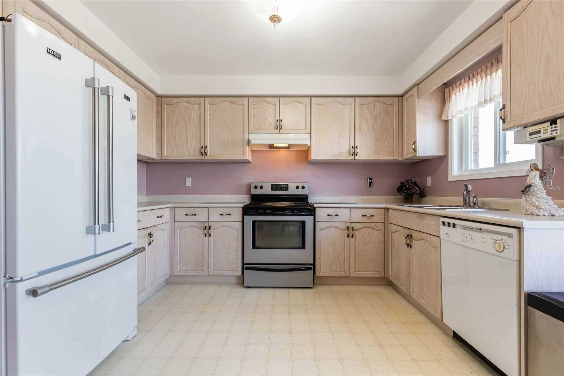 41 Padfield Dr