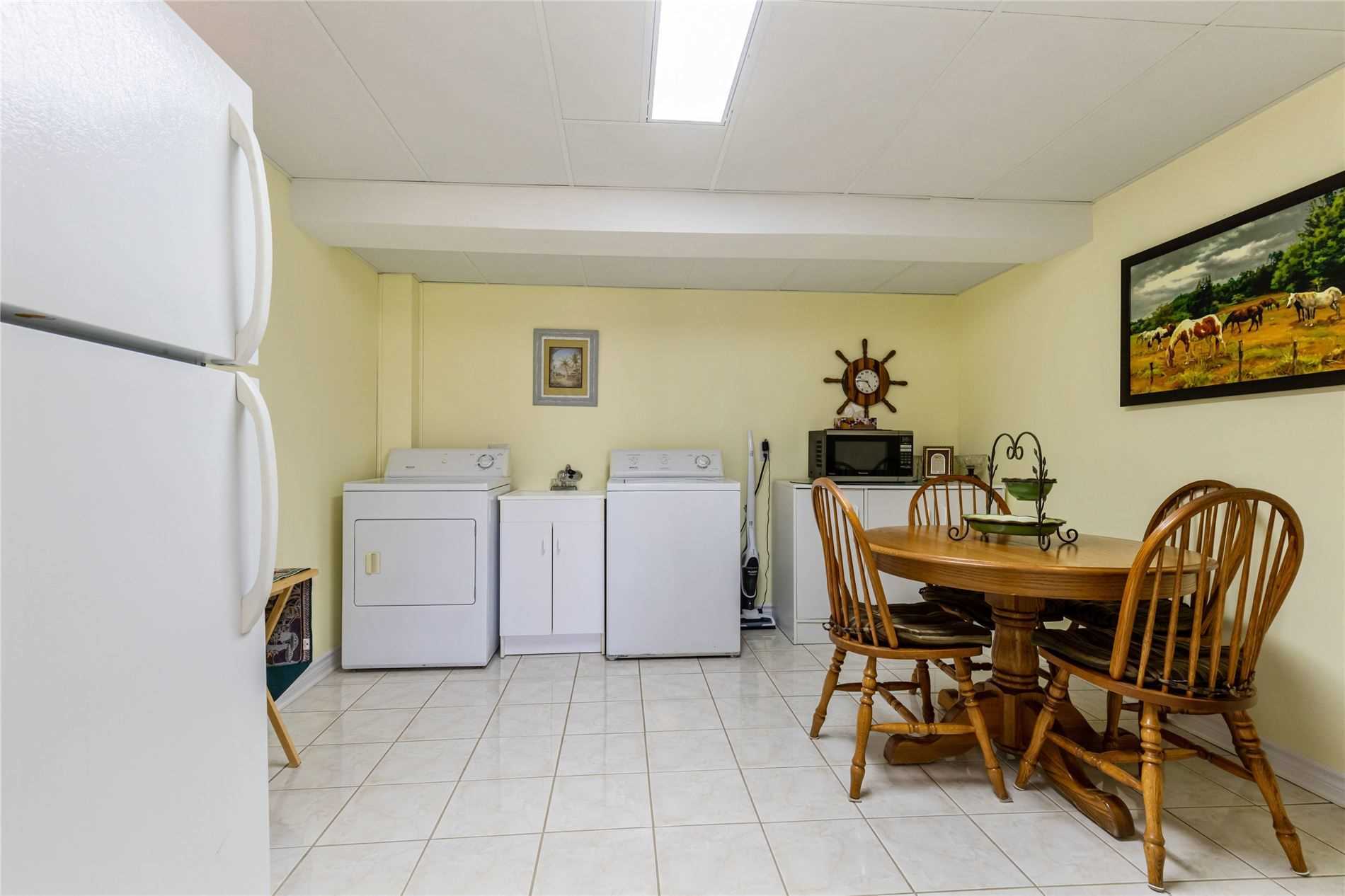41 Padfield Dr