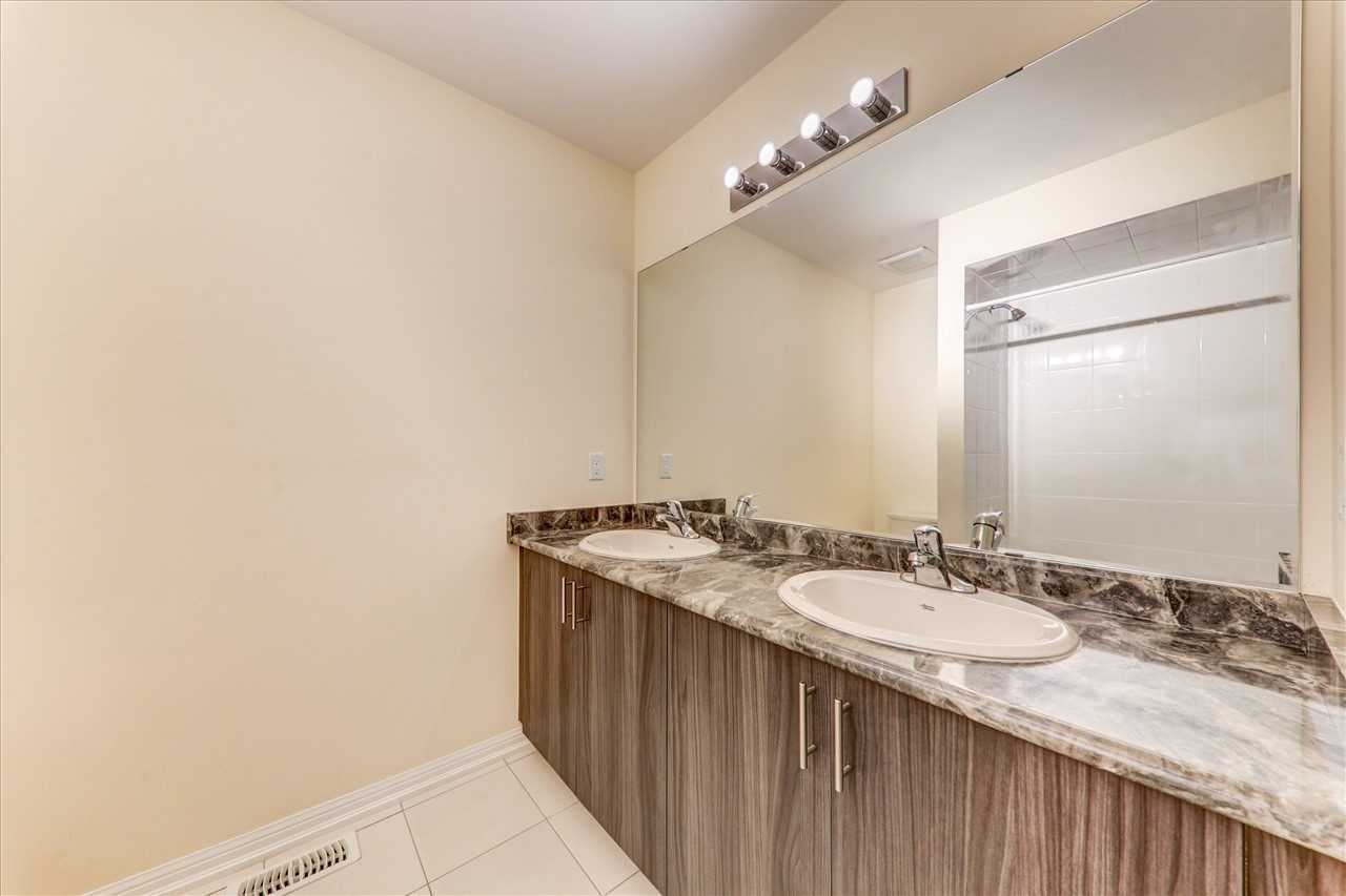 142 Hurst Dr