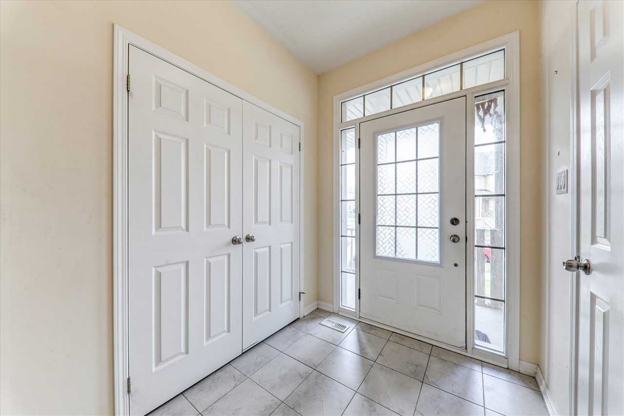 142 Hurst Dr